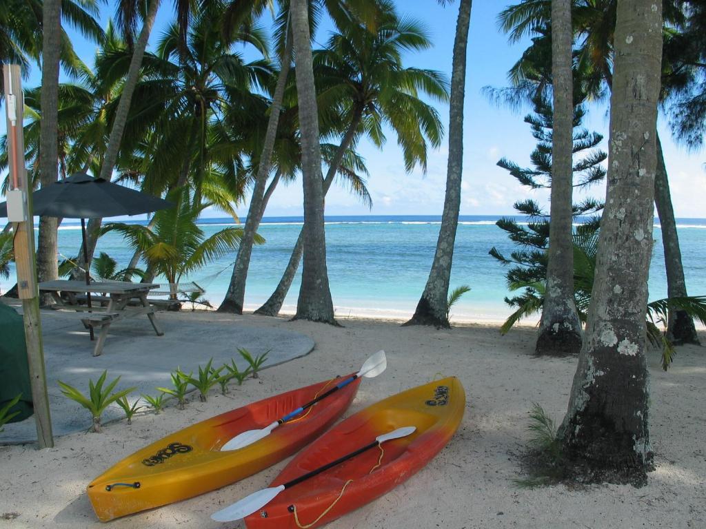 Sunhaven Beach Bungalows (Adults Only) Раротонга Екстериор снимка